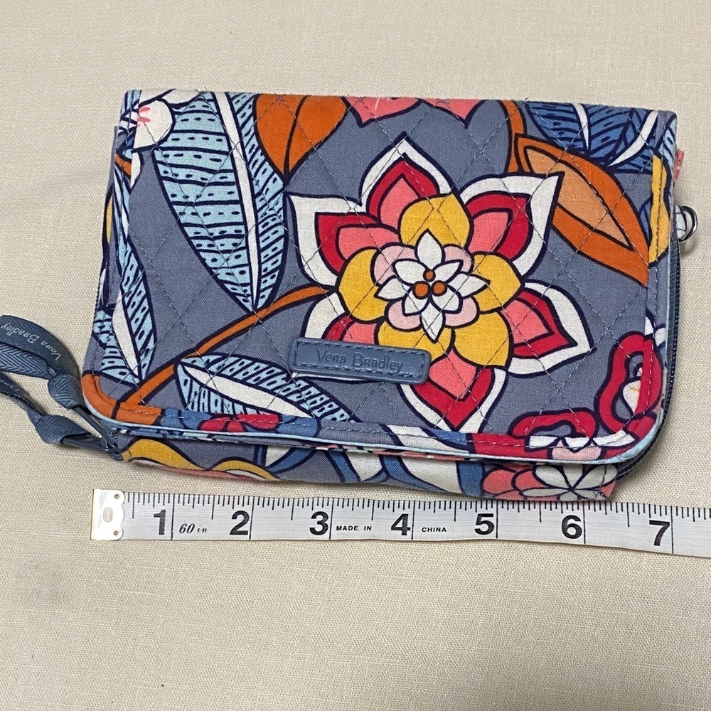 Vera Bradley Tropical Evening Quilted Gray and Orange Floral RFID Wallet - Picture 9 of 11